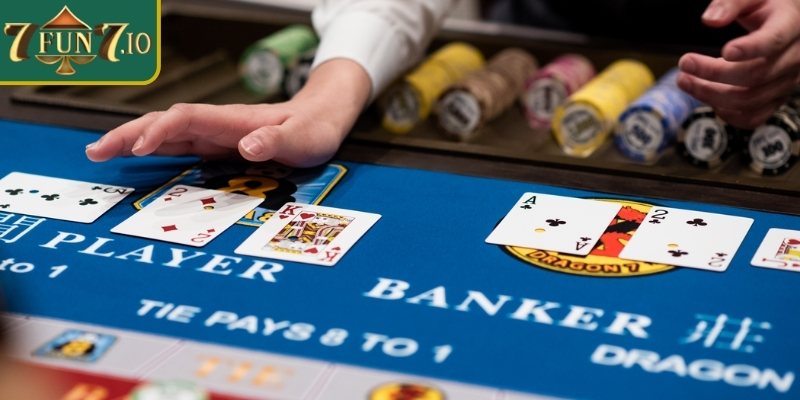 Các thế bài Baccarat 7FUN7 tự nhiên (Natural)